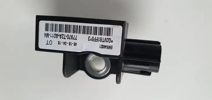 Honda CR-V (2012 - 2016) Датчик удара SRS — фото 4