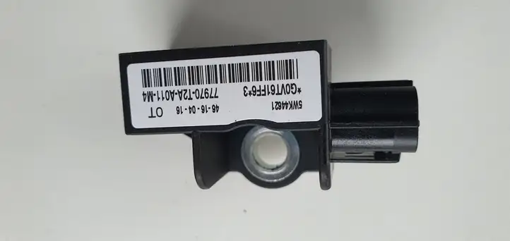 Honda CR-V (2012 - 2016) Датчик удара SRS — фото 3