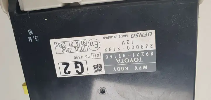 Toyota Prius (XW30) (2009 - 2015) Модуль комфорта — фото 9
