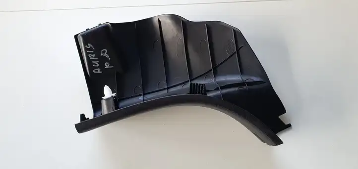Toyota Auris E180 (2012 - 2018) Внутренняя отделка переднего порога — фото 2