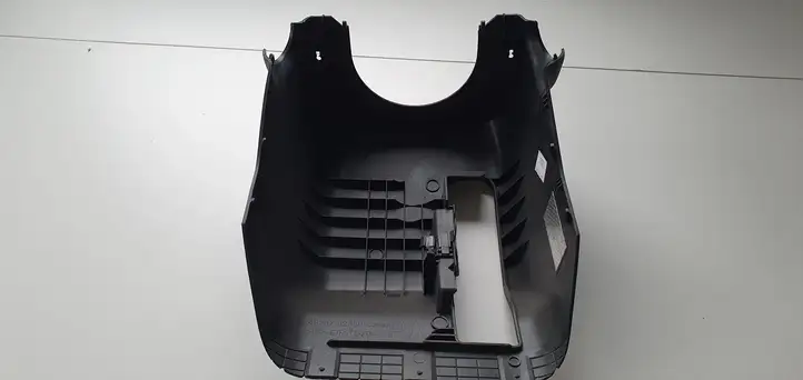 Toyota Auris E180 (2012 - 2018) Обшивка рулевой колонки — фото 2