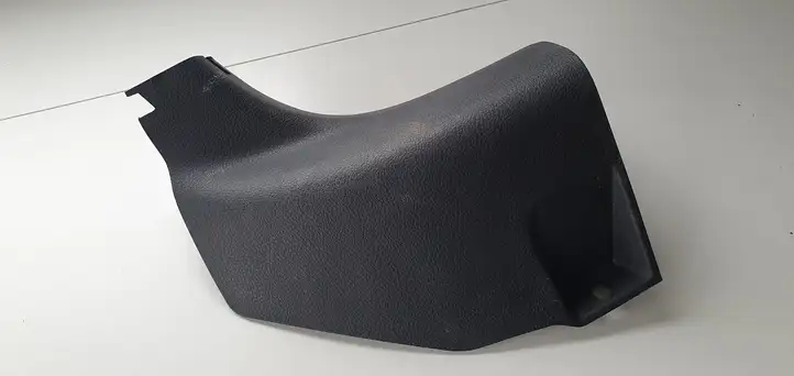 Toyota Auris E180 (2012 - 2018) Внутренняя отделка переднего порога — фото 1