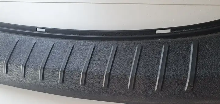 Hyundai Santa Fe (2012 - 2015) Отделка замка — фото 7