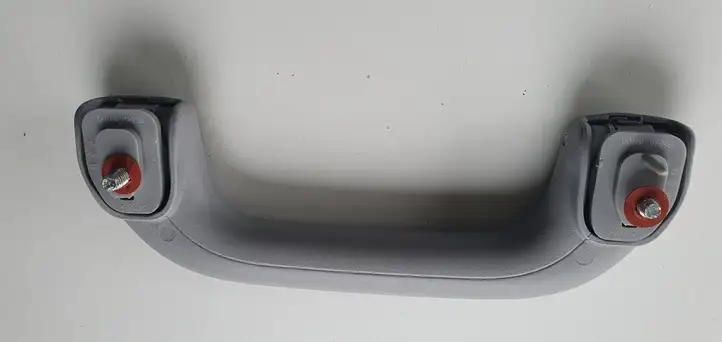 Hyundai i30 (2012 - 2015) Потолочная ручка передняя — фото 3