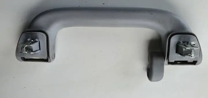 Honda CR-V (2009 - 2012) Потолочная ручка задняя — фото 3