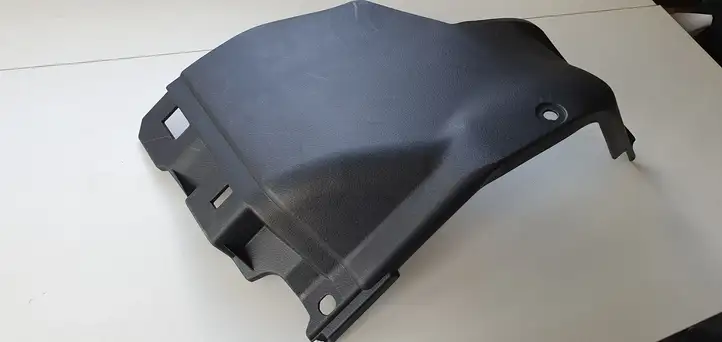 Toyota Yaris (2014 - 2019) Прочие детали салона — фото 6