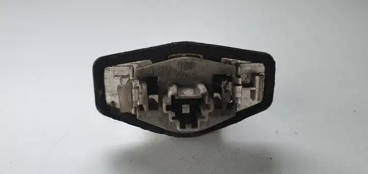 Honda CR-V (2009 - 2012) Подсветка номера — фото 2