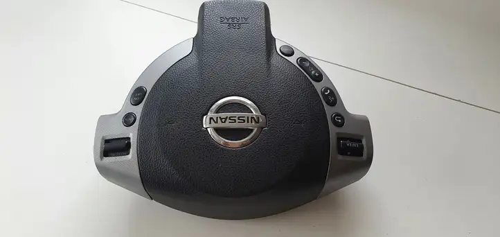Nissan Qashqai (2006 - 2010) Подушка безопасности руля — фото 4