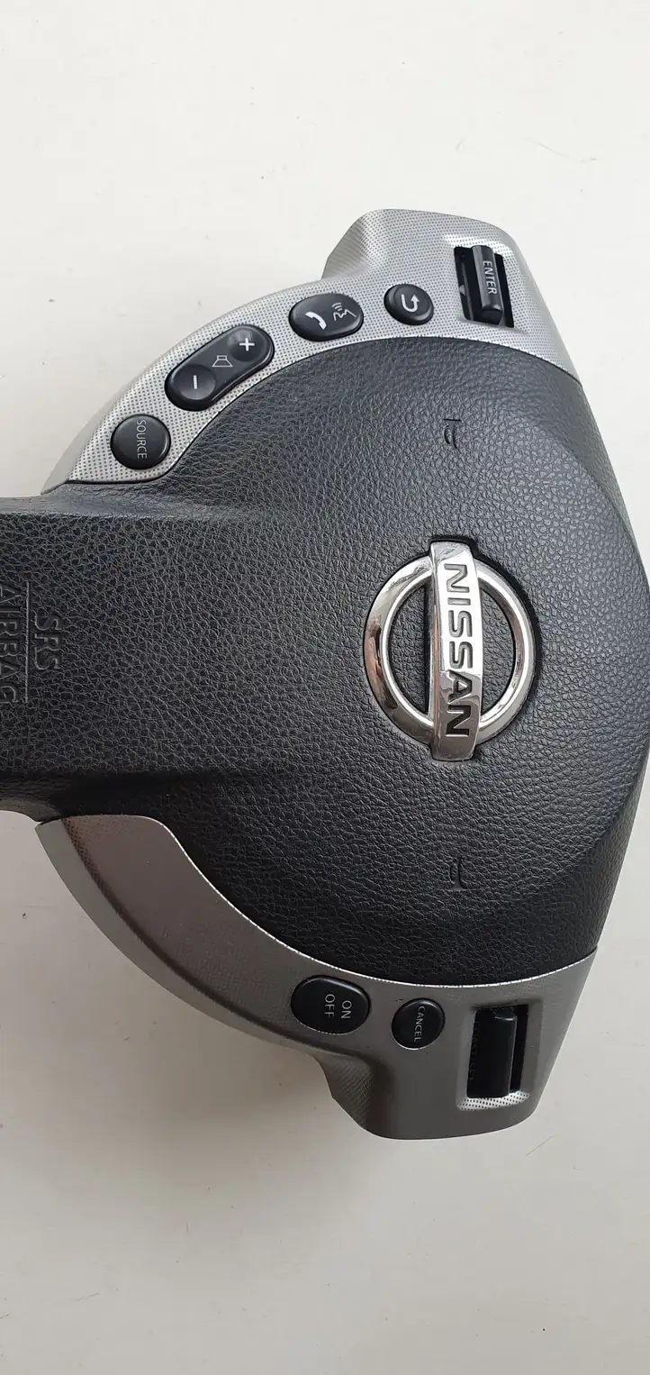 Nissan Qashqai (2006 - 2010) Подушка безопасности руля — фото 9