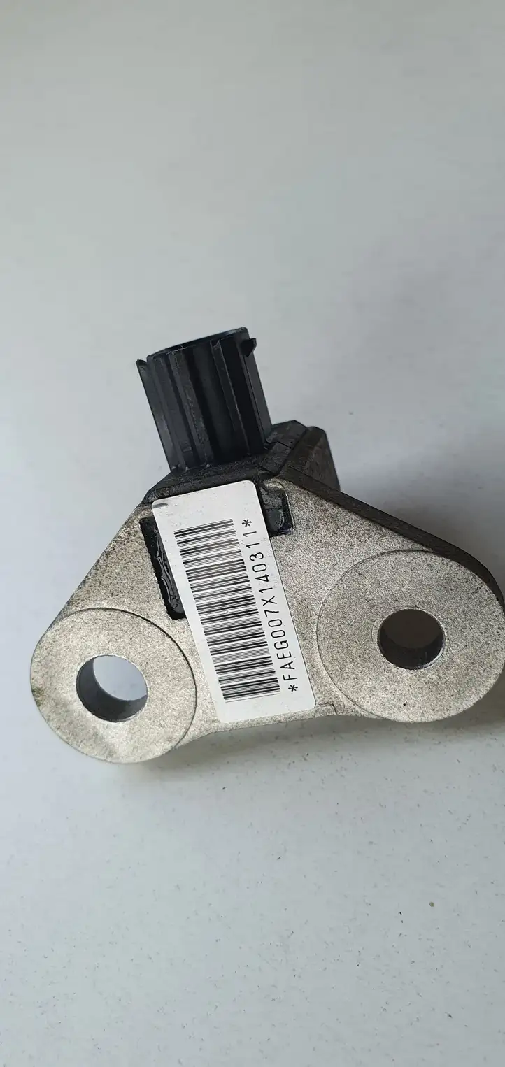 Nissan Qashqai (2006 - 2010) Датчик удара SRS — фото 3