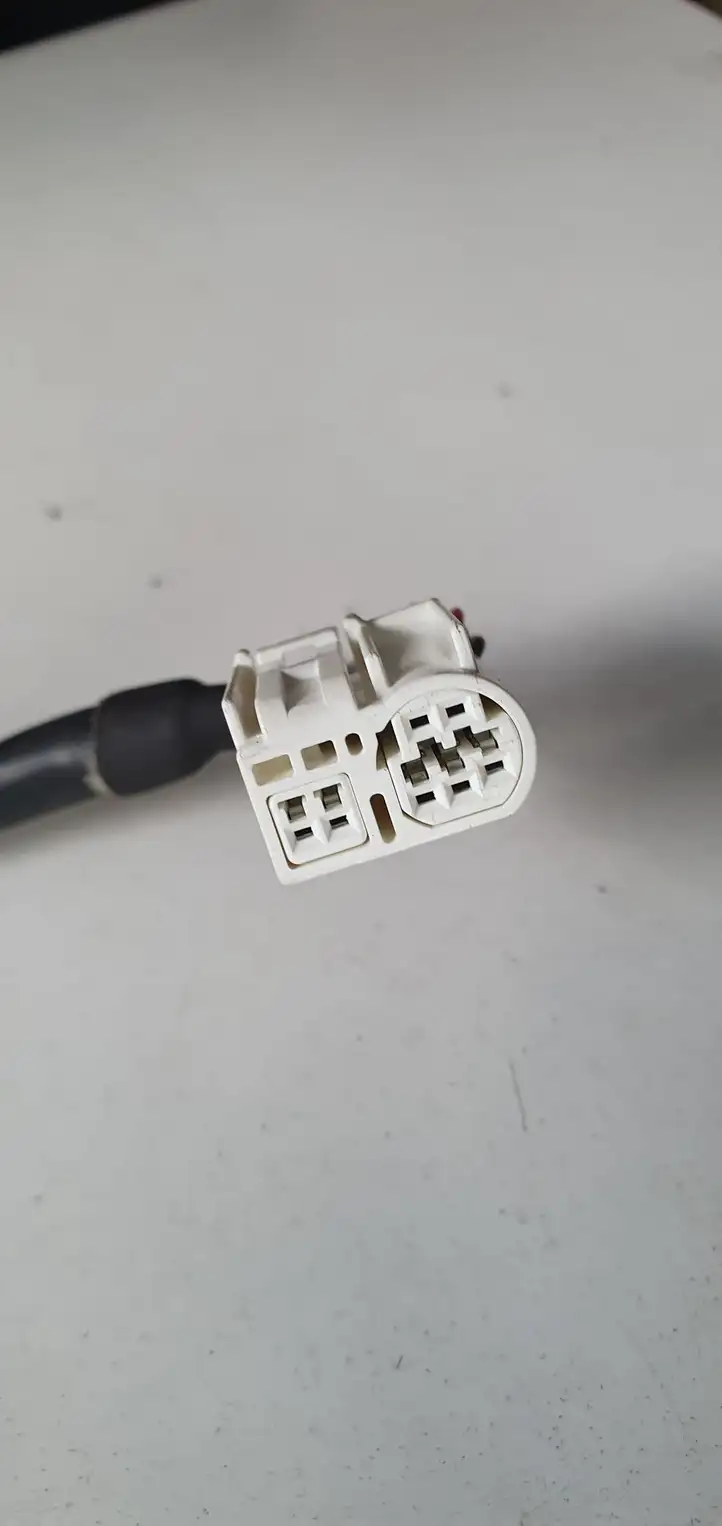Toyota Yaris (2012 - 2014) Боковое зеркало с электроприводом — фото 4