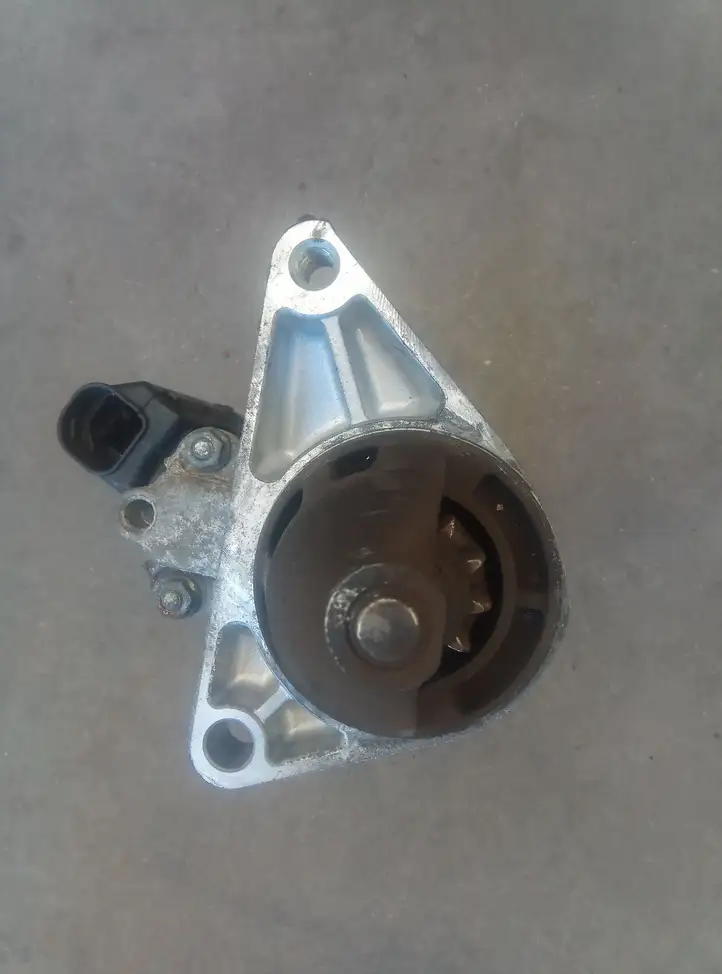 Toyota Auris E180 (2012 - 2018) Стартер — фото 2