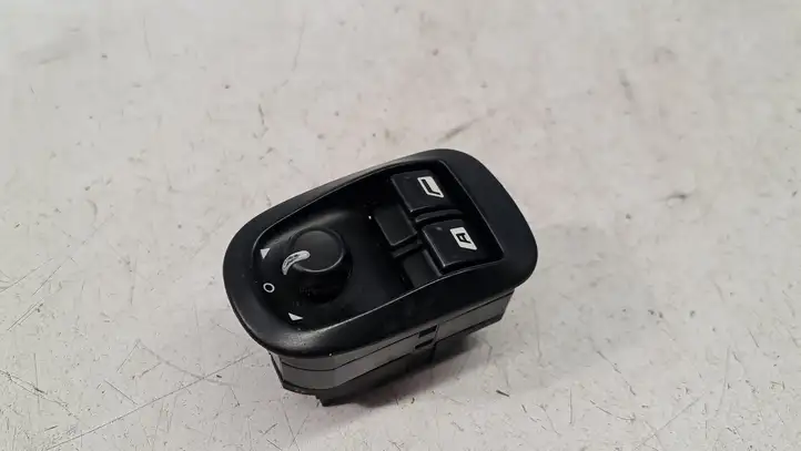 Peugeot 206 (1998 - 2012) 11914 Блок кнопок стеклоподъемников — фото 2