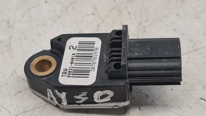 Toyota Aygo AB10 (2005 - 2008) 898310H010 Датчик удара SRS — фото 1