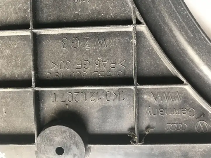 Seat Altea XL (2004 - 2015) 1K0121207T Дифузор радиатора — фото 2