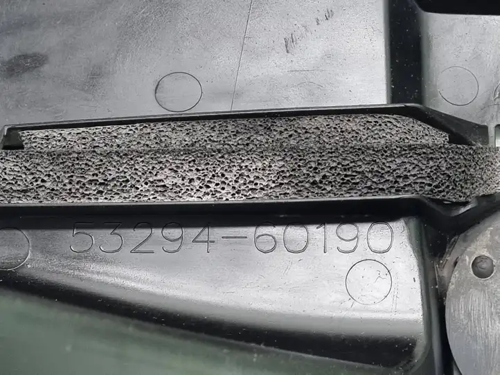 Toyota Land Cruiser (J150) (2009 - ) 5329460190 Дефлектор воздуха — фото 3