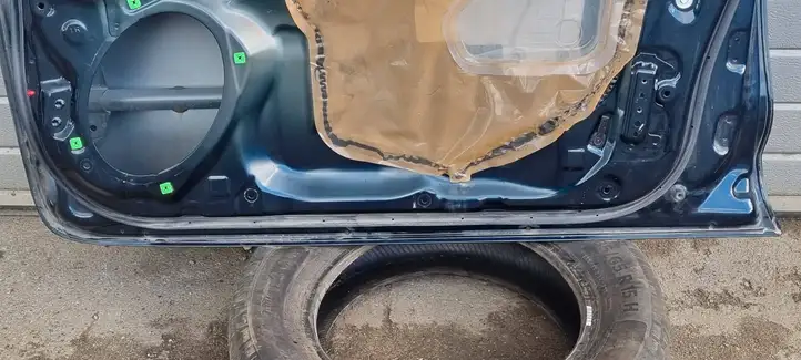Toyota Land Cruiser (J150) (2009 - ) Дверь — фото 4