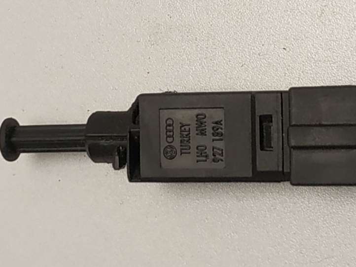 Volkswagen Golf IV (1998 - 2005)  1H0927189A Держатель тормозной педали