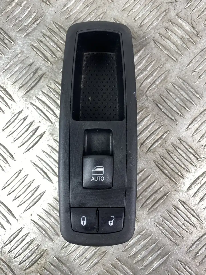 Jeep Grand Cherokee (2010 - 2021) 68290692AB Блок кнопок стеклоподъемников — фото 1
