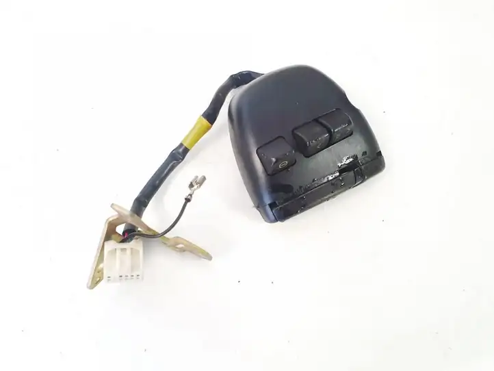 Toyota Corolla Verso E121 (2001 - 2004) 8623013010 Кнопки на рулевом колесе — фото 3