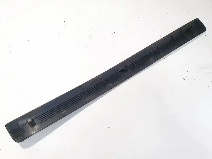 Toyota Corolla Verso E121 (2001 - 2004) 6791213010 Внутренняя отделка переднего порога — фото 3