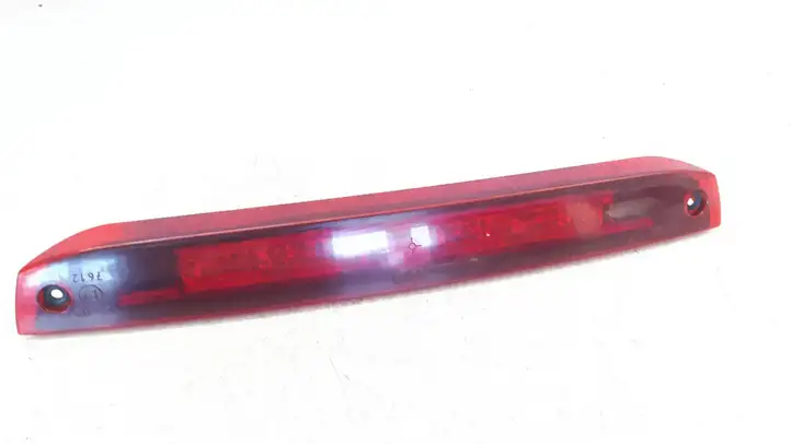 Ford Focus (2008 - 2011) VP4M5X13A613A Дополнительный стоп фонарь — фото 1