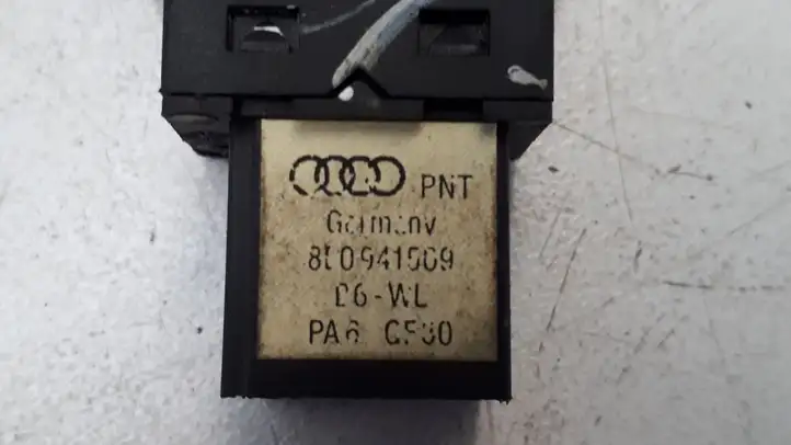 Audi A4 S4 B6 8E 8H (2000 - 2006) 8E0941509 Включатель аварийных фонарей — фото 4