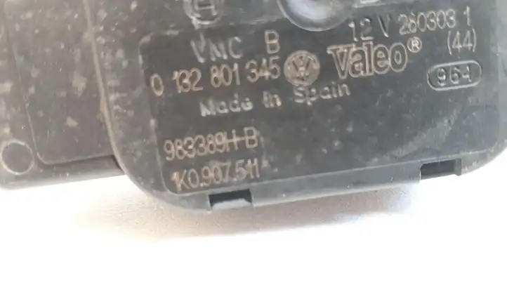 Volkswagen Touran I (2003 - 2010) 1K0907511 Двигатель задвижки потока воздуха — фото 4