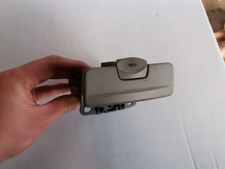 Renault Vel Satis (2002 - 2005) 8200073356C Кнопка ручного тормоза — фото 1