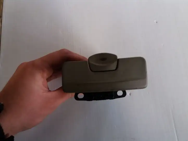 Renault Vel Satis (2002 - 2005) 8200073356C Кнопка ручного тормоза — фото 2