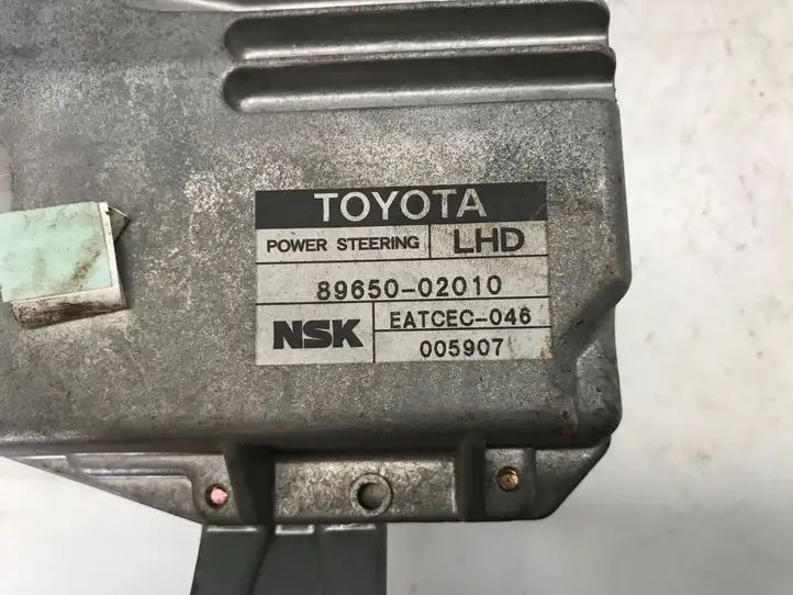 Toyota Corolla E120 E130 (2004 - 2007) 8965002010 Блок управления усилителем руля — фото 4