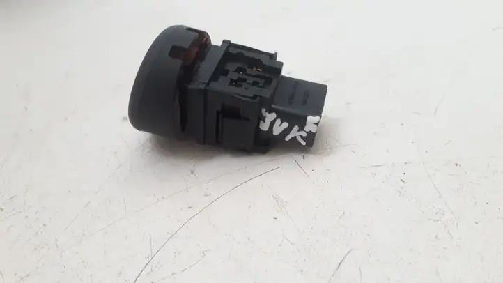 Nissan Juke I F15 (2010 - 2018) 06019 Включатель аварийных фонарей — фото 3