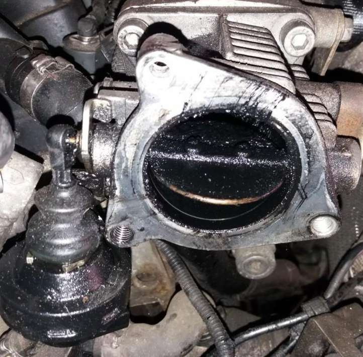 46817373 Fiat Stilo Droselinė sklendė