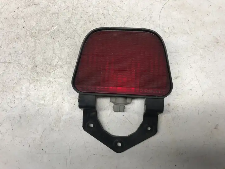 Toyota Corolla E120 E130 (2000 - 2004) 54533729 Дополнительный стоп фонарь — фото 4