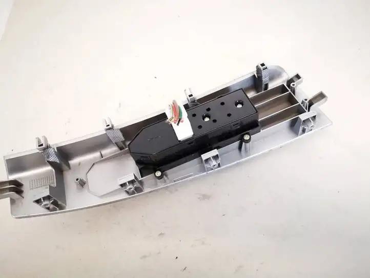 Hyundai Santa Fe (2005 - 2009) 3715101110 Блок кнопок стеклоподъемников — фото 2