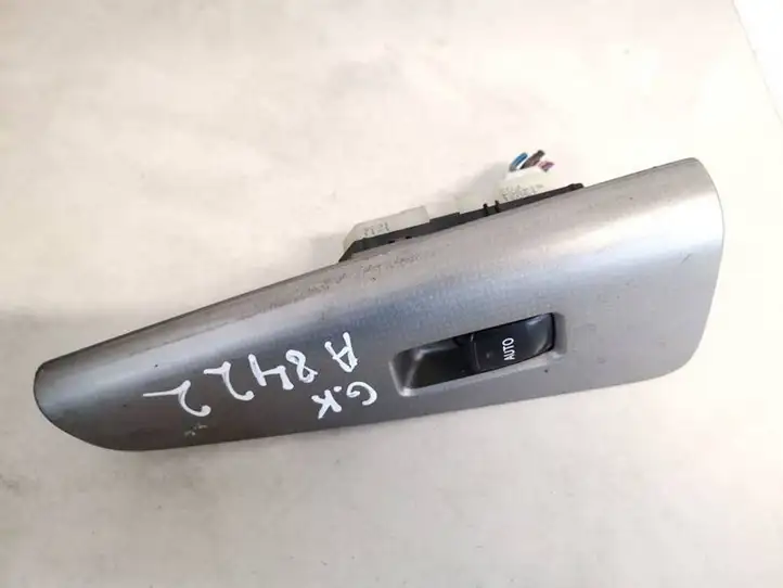 Toyota Corolla Verso E121 (2001 - 2004) 7427213040 Блок кнопок стеклоподъемников — фото 1