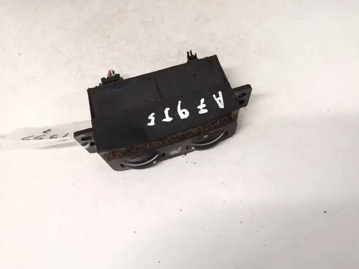 Toyota Avensis T250 (2006 - 2009) 453417 Включатель обогрева — фото 1