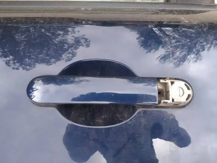 Nissan Note (E11) (2006 - 2014) Наружная ручка двери — фото 1