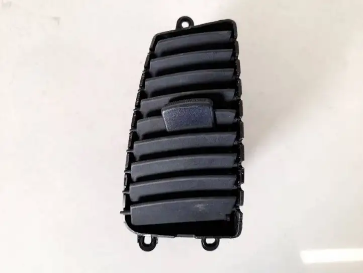 Kia Sorento (2002 - 2006) 97440-3e000 Боковой воздушный дефлектор — фото 1