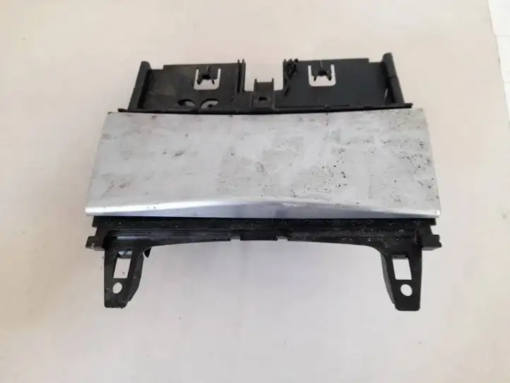 Mercedes-Benz C W204 (2007 - 2014) a2046801350 Передняя пепельница — фото 1