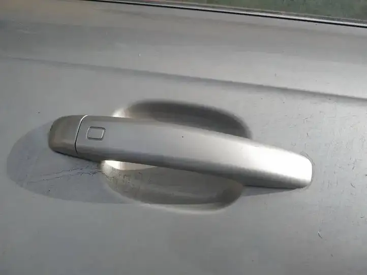 Audi A4 S4 B8 8K (2007 - 2011) Наружная ручка двери — фото 2