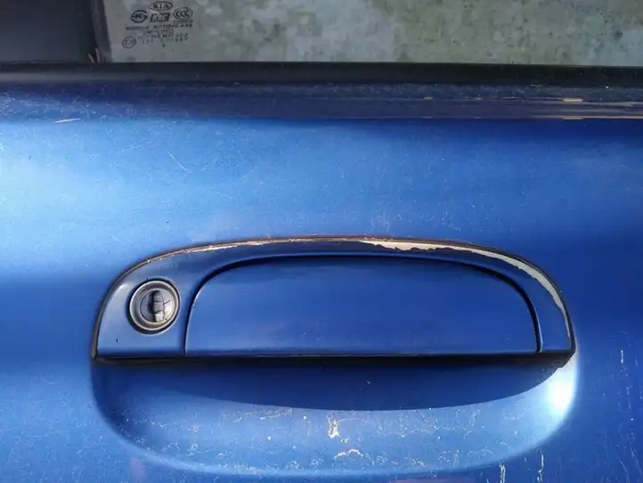 Kia Rio (2005 - 2009) Наружная ручка двери — фото 1