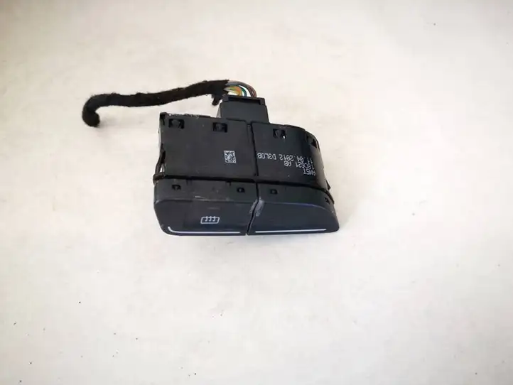 Ford Focus (2011 - 2015) am5t18c621ab Кнопка обогрева стекла — фото 1