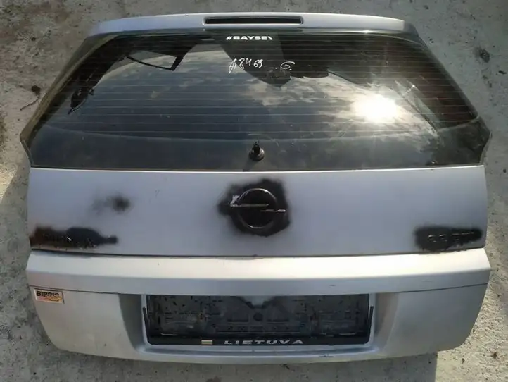 Opel Signum (2002 - 2008) sidabrinis Крышка багажника — фото 2