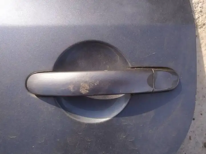 Volkswagen Touran I (2003 - 2010) Наружная ручка двери — фото 2