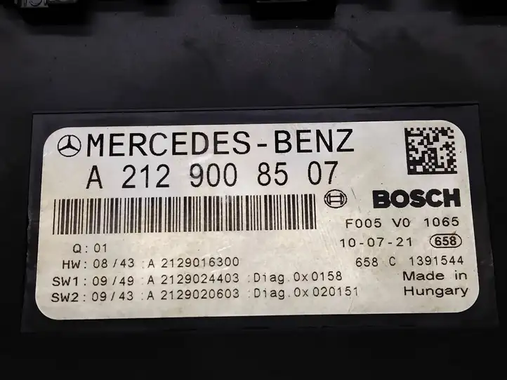 Mercedes-Benz E W212 (2009 - 2016) A2129008507 Блок предохранителей — фото 6