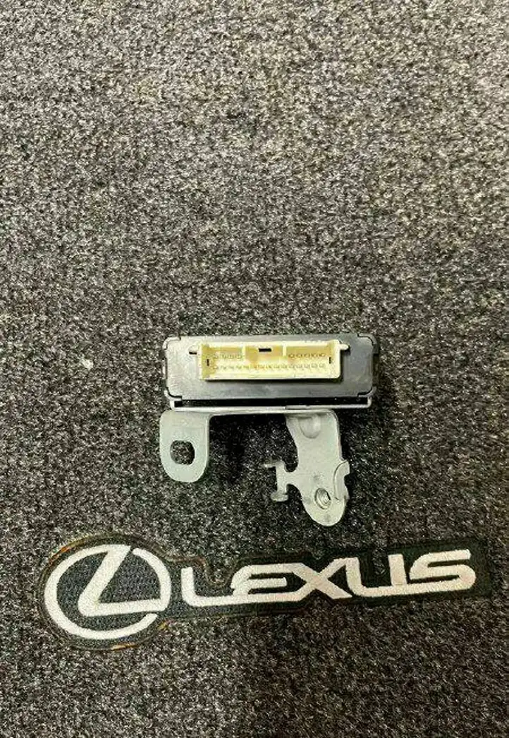 Lexus ES 300h (2012 - 2018) 8996033410 Включатель регулировки высоты фонарей — фото 3