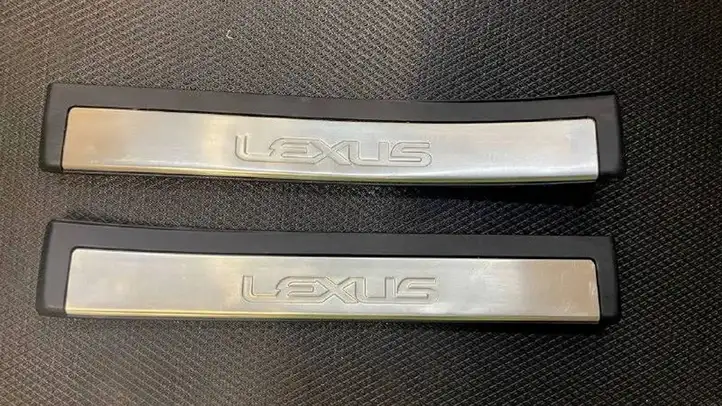 Lexus ES 300h (2012 - 2018) 6791533100 Внутренняя отделка заднего порога — фото 1