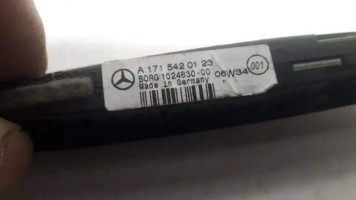 Mercedes-Benz A W169 (2004 - 2012) A1715420123 Экран парктроника PDC — фото 3