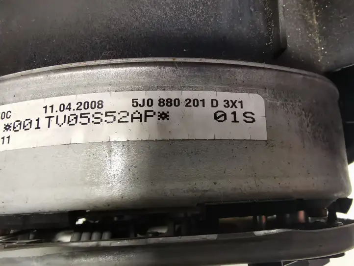 Skoda Praktik 5J8 (2007 - 2014) 5J0880201D Подушка безопасности руля — фото 4